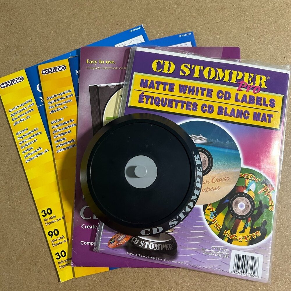 Stomp CD Stomper Set w/ Matte White CD Labels & Case Inserts